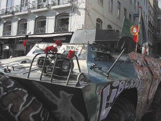 Lissabon, 25. April 2007: Jahrestag der Nelkenrevolution, ein nationaler Feiertag in Portugal mit Feiern und Kundgebungen